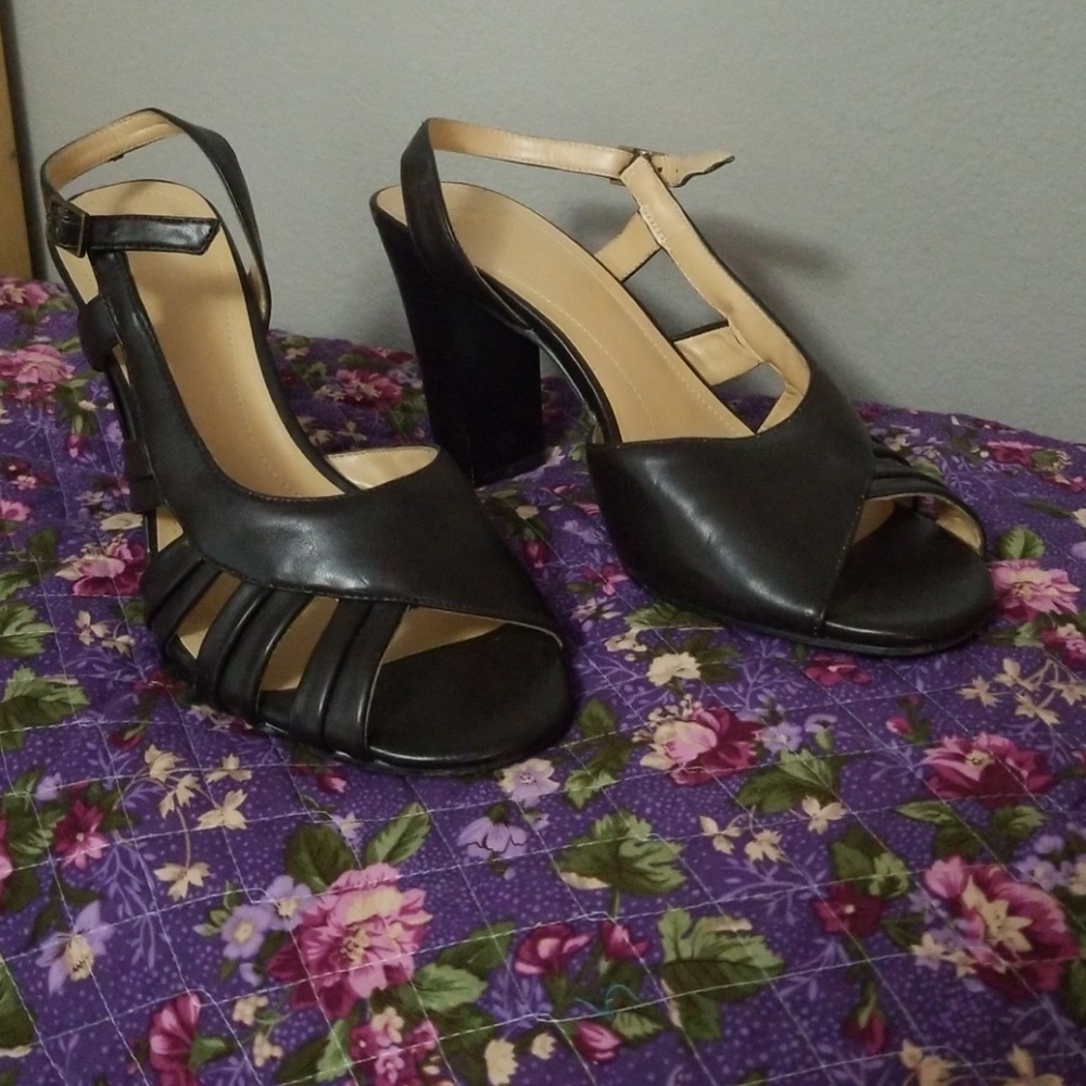 Mootsie Tootsie heels